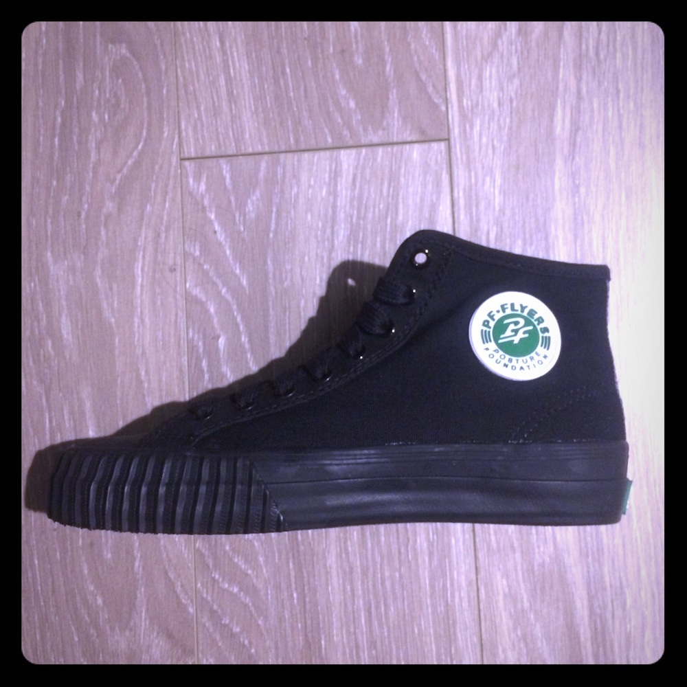 PF Flyers - size 8